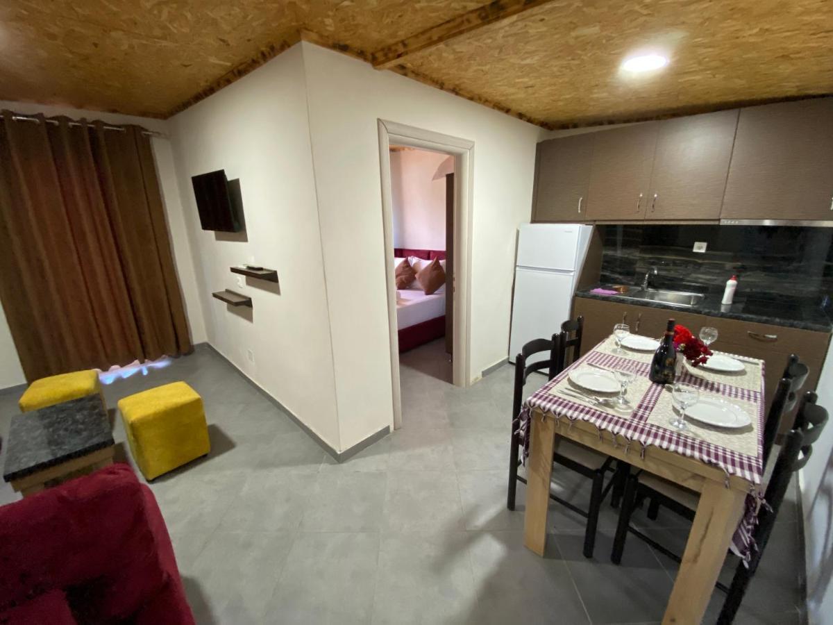 Full Moon Apartments Ксамил Экстерьер фото