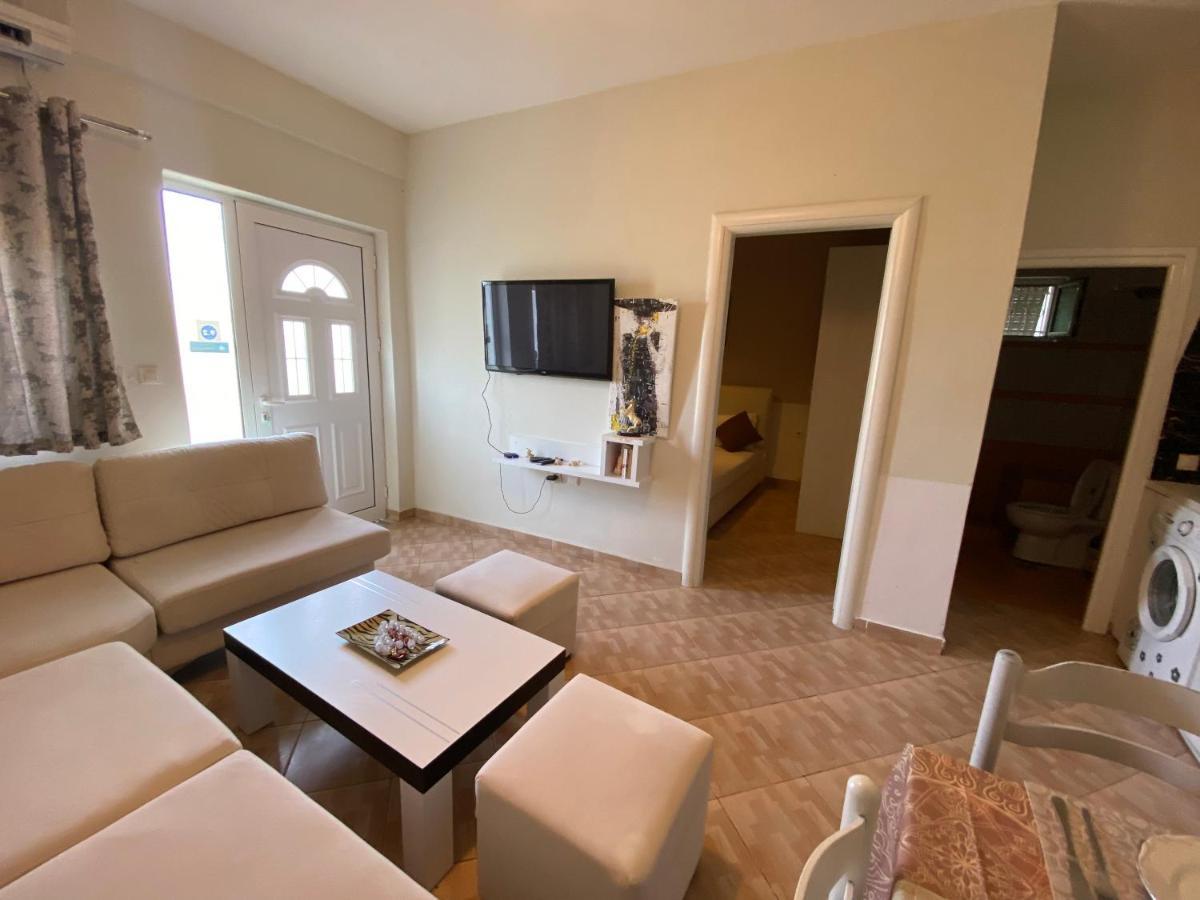 Full Moon Apartments Ксамил Экстерьер фото