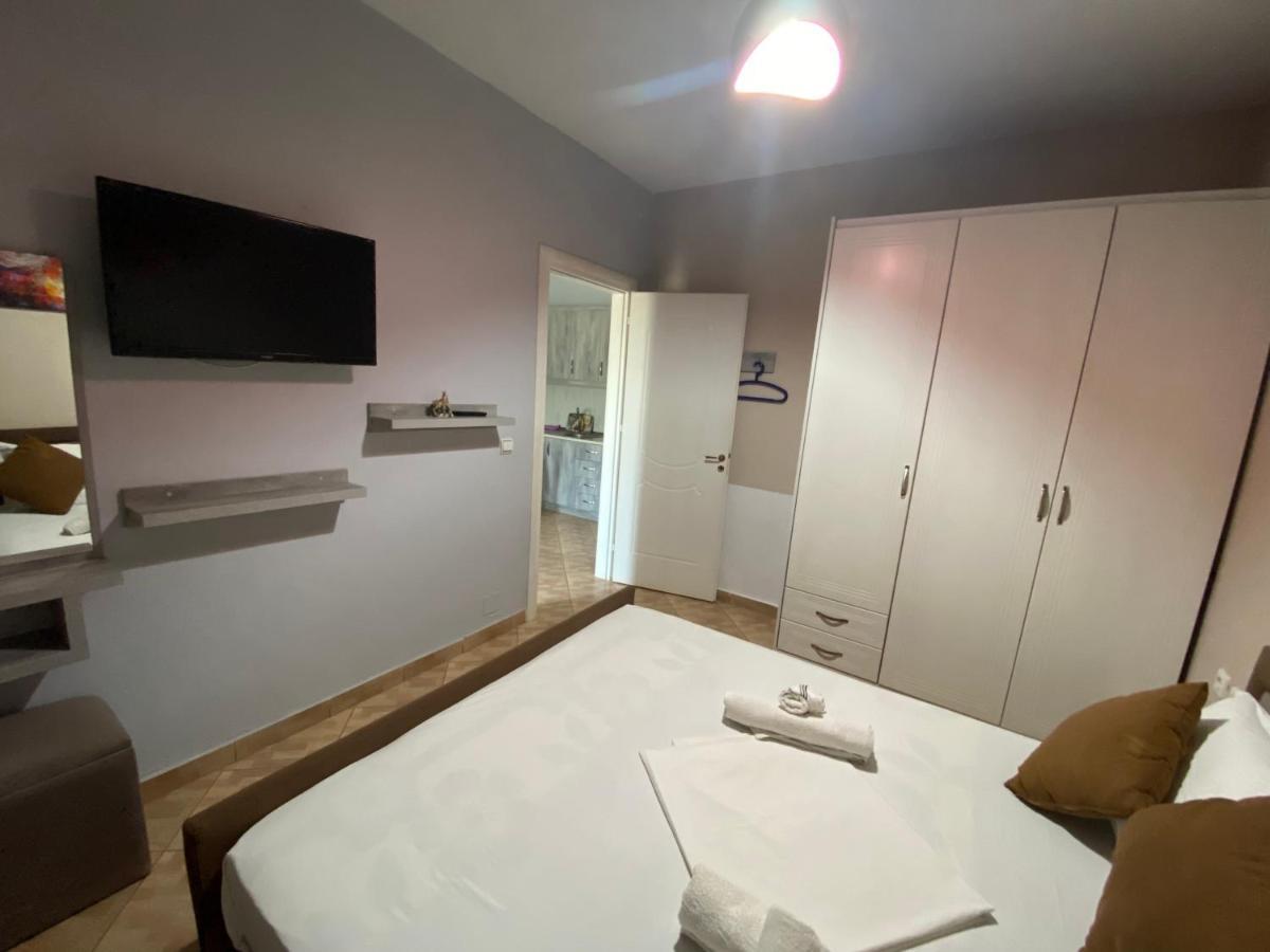 Full Moon Apartments Ксамил Экстерьер фото