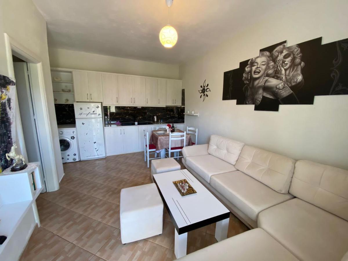 Full Moon Apartments Ксамил Экстерьер фото