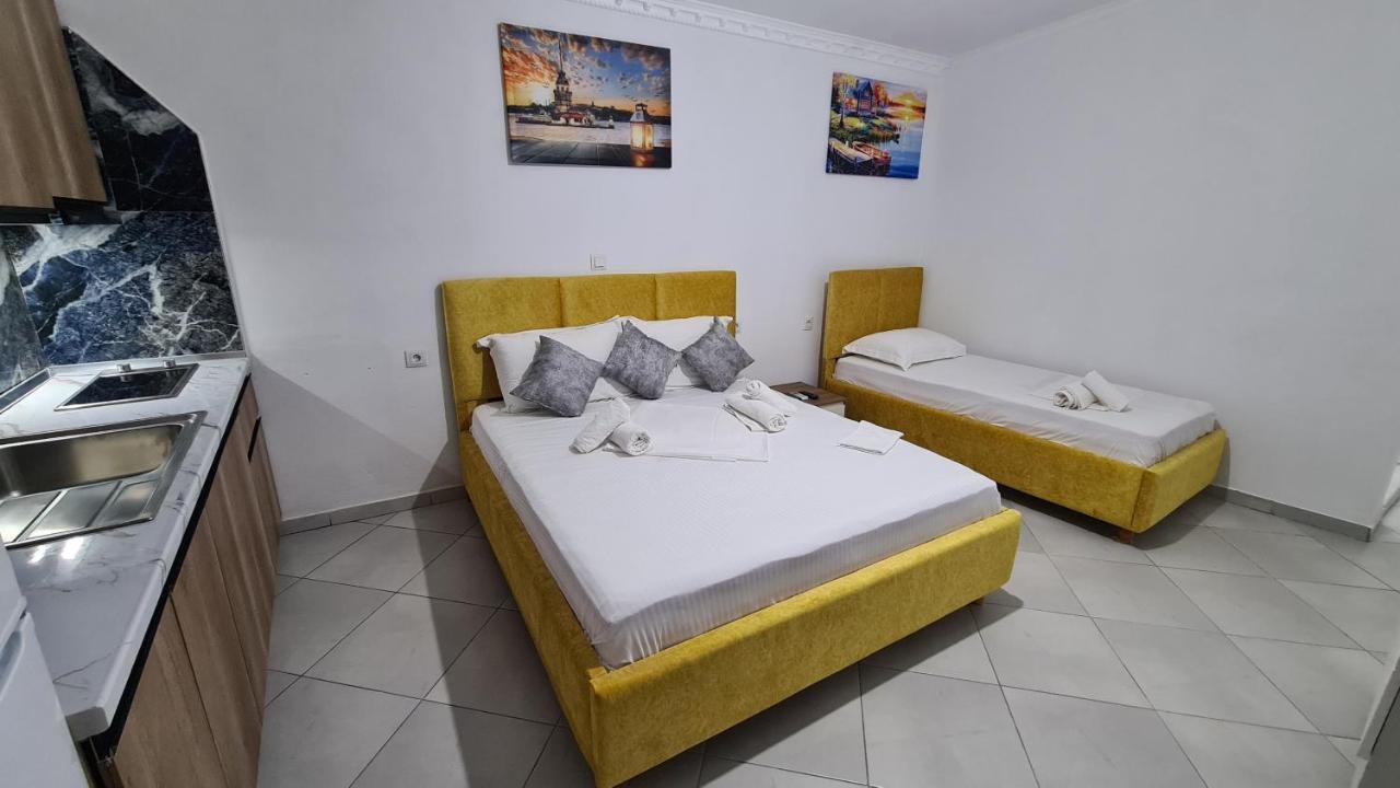 Full Moon Apartments Ксамил Экстерьер фото